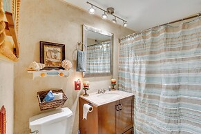 < 10 Mi to Trinity River: Family Home w/ Hot Tub!