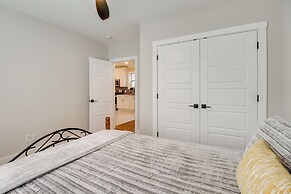 Savannah Apt: 1 Mi to Forsyth Park!