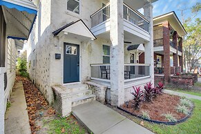 Savannah Apt: 1 Mi to Forsyth Park!