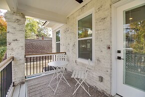 Savannah Apt: 1 Mi to Forsyth Park!