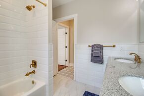 Savannah Apt: 1 Mi to Forsyth Park!