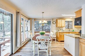 Deck & Fire Pit: Cozy Cabin at Terrace Lakes!