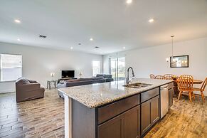 Family Home w/ Lanai & Games in Punta Gorda!