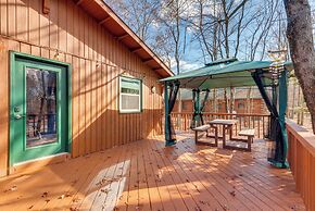 4 Mi to Skiing: Cabin w/ Lake Access in Blakeslee