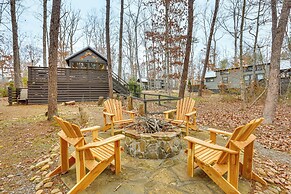 On-site Trails + Furnished Deck: Monteagle Escape!