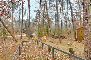 On-site Trails + Furnished Deck: Monteagle Escape!