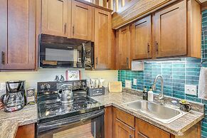 On-site Trails + Furnished Deck: Monteagle Escape!