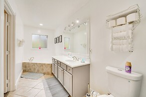 Play & Relax: Davenport Family Getaway!