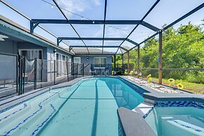 Play & Relax: Davenport Family Getaway!