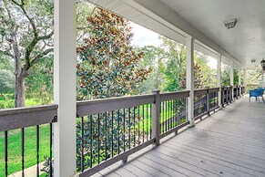 Pool, Dock & Tennis Court: Home in Bay St Louis!