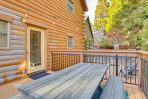 2 Mi to Lake Arrowhead Village: Pet-friendly Cabin