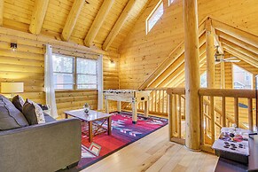 2 Mi to Lake Arrowhead Village: Pet-friendly Cabin