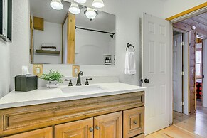 2 Mi to Lake Arrowhead Village: Pet-friendly Cabin