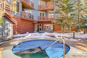 Walk to Lifts: Copper Mtn Condo in Center Village