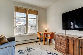 Walk to Lifts: Copper Mtn Condo in Center Village