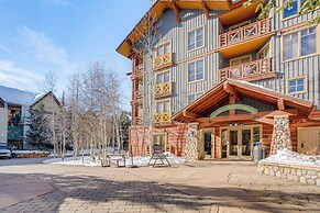 Walk to Lifts: Copper Mtn Condo in Center Village