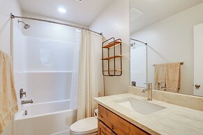 Near Lakes & Trails: Cabin in Duck Creek Village!