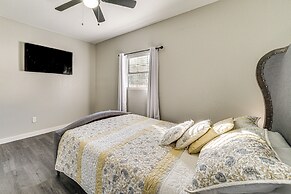 Updated Home 2 Mi to Downtown Texarkana!