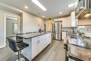 Updated Home 2 Mi to Downtown Texarkana!