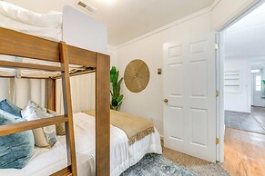 9 Mi to Colonial Beach: Charming Cottage w/ Yard!