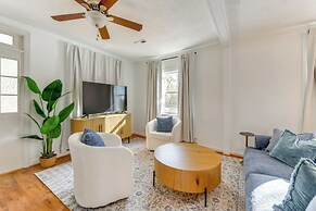 9 Mi to Colonial Beach: Charming Cottage w/ Yard!