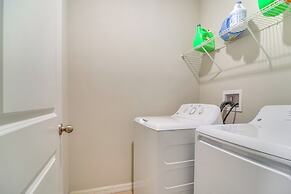 7 Mi to Beach: Home w/ Pool Access in Ruskin