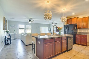 7 Mi to Beach: Spacious Ruskin Home w/ Patio