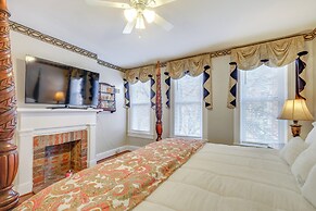 1 Mi to Dtwn: Townhome w/ Patio in Baltimore!