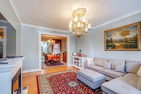 1 Mi to Dtwn: Townhome w/ Patio in Baltimore!