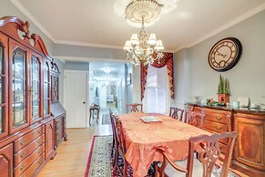 1 Mi to Dtwn: Townhome w/ Patio in Baltimore!