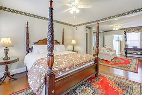 1 Mi to Dtwn: Townhome w/ Patio in Baltimore!