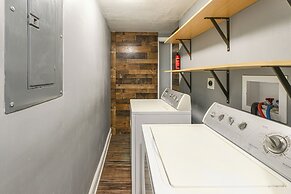 Home Near Skiing & Downtown Worcester