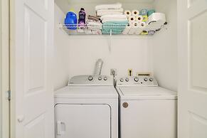 Ski, Hike, Swim & More: Pocono Farms Family Home