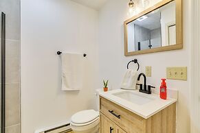 Ski, Hike, Swim & More: Pocono Farms Family Home