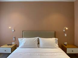 w Pristine 2BR w Lovely Terrace in CTG