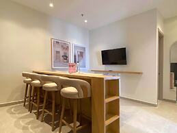 w Pristine 2BR w Lovely Terrace in CTG