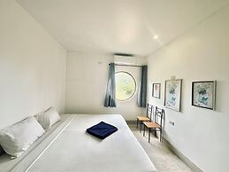 Titanic Stayin Premium View Hotel