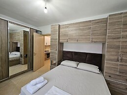 Teo's K Apartment
