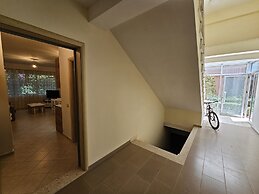 Teo's K Apartment