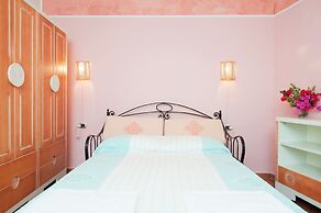 Residence with pool in Campulongu