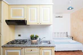 Residence with pool in Campulongu