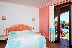 Residence with pool in Campulongu