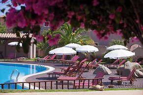 Residence with pool in Campulongu