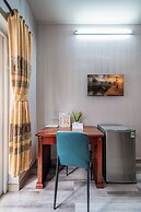 Hoàng Long Hotel By Cozrum