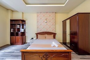 Hoàng Long Hotel By Cozrum