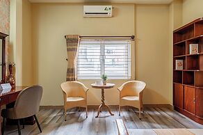 Hoàng Long Hotel By Cozrum