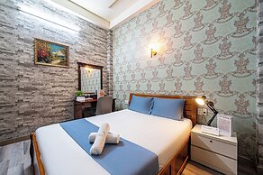 Hoàng Long Hotel By Cozrum