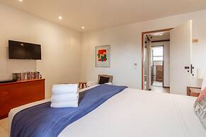 Comfort and Tranquillity in Humait M404