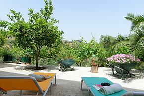 Aoria Traditional House With Stuning Mountain View