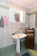 Aoria Traditional House With Stuning Mountain View